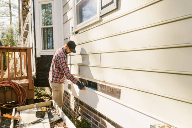 Top rated local Emergency Siding Repair specialists in Clarksville, IN
